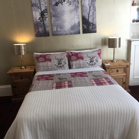 Tanglin Guest House Оубън Екстериор снимка
