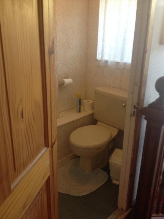 Tanglin Guest House Оубън Стая снимка