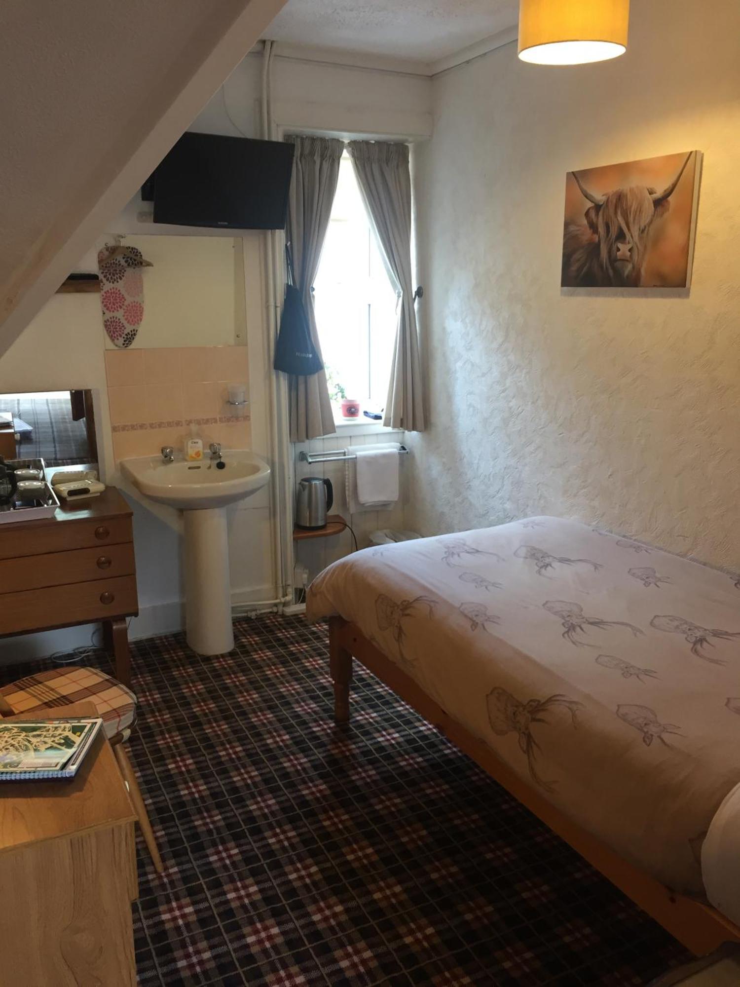 Tanglin Guest House Оубън Екстериор снимка