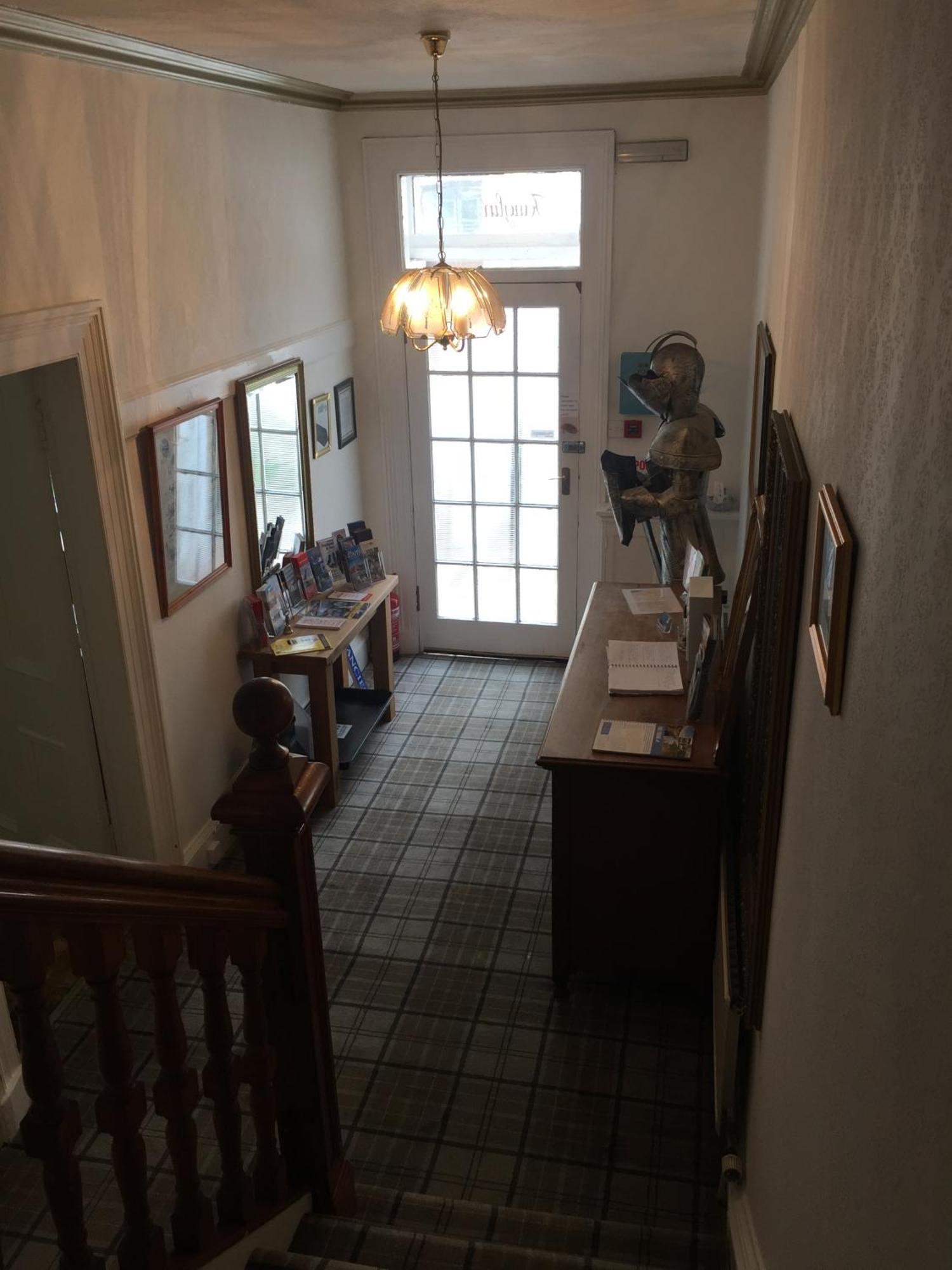 Tanglin Guest House Оубън Екстериор снимка