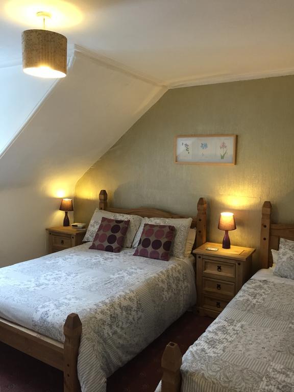 Tanglin Guest House Оубън Екстериор снимка